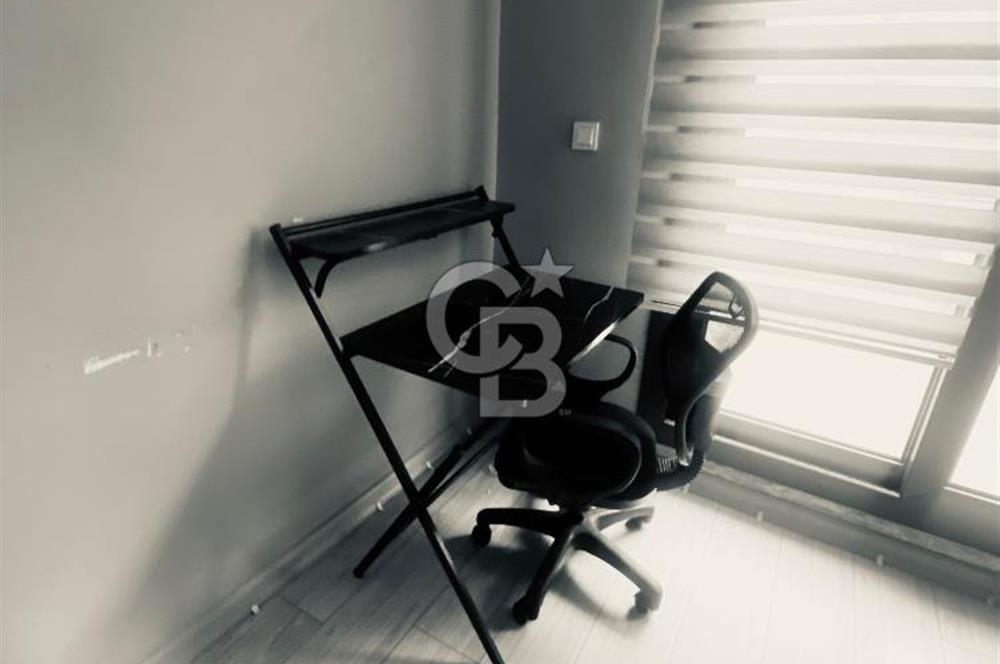 BUCA MENDERES HALK CADDESİNDE EŞYALI SATILIK 1+1  DAİRE