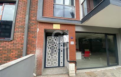 BUCA MENDERES HALK CADDESİNDE EŞYALI SATILIK 1+1  DAİRE