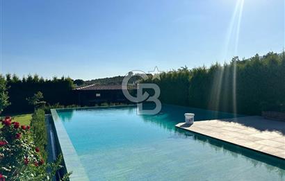 Balıkesir Edremit Kızılkeçili'de Lüks Malikane