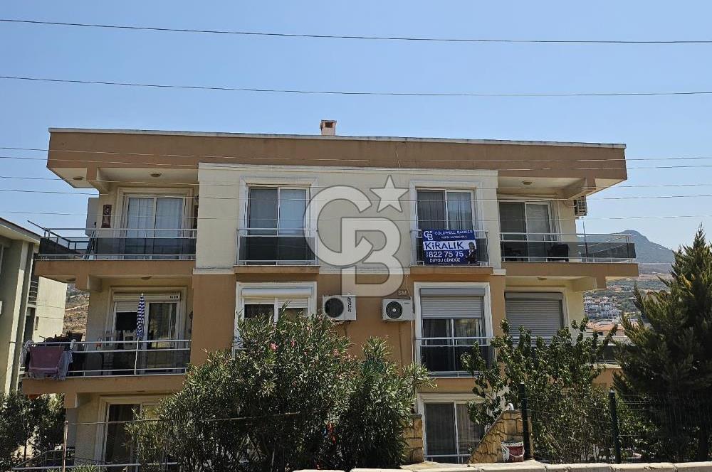 Yenifoça Merkeze Yakın Eşyalı Kiralık 2+1 Daire