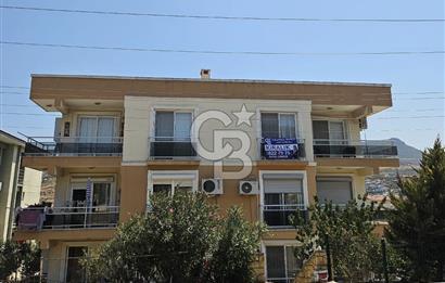 Yenifoça Merkeze Yakın Eşyalı Kiralık 2+1 Daire