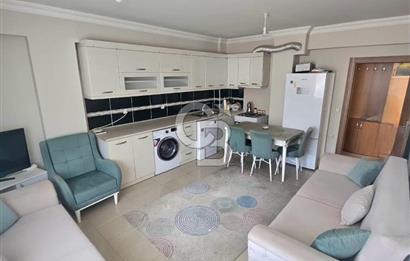 Yenifoça Merkeze Yakın Eşyalı Kiralık 2+1 Daire