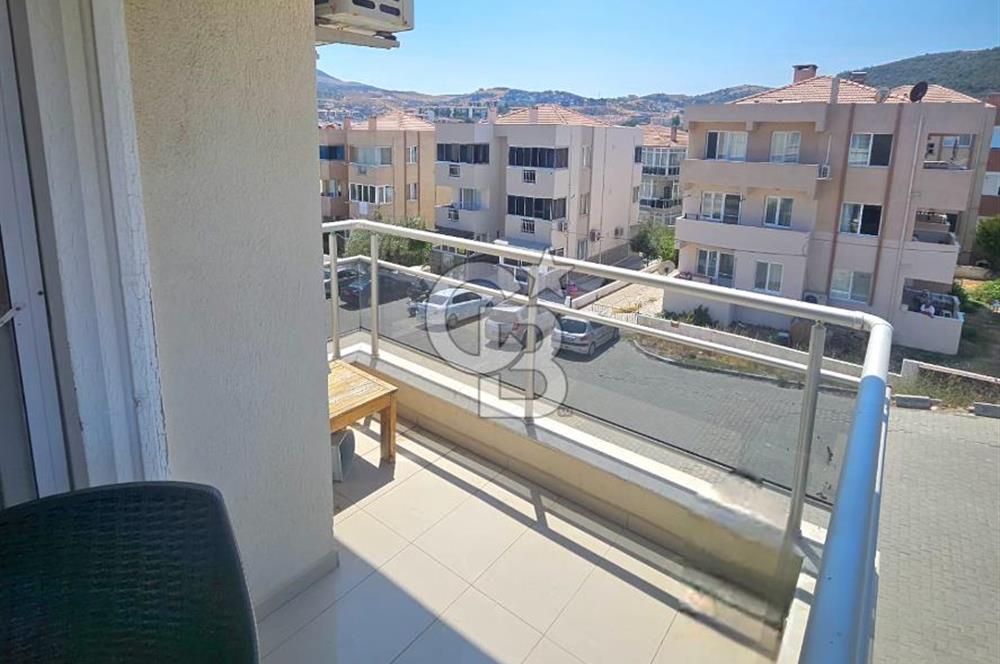 Yenifoça Merkeze Yakın Eşyalı Kiralık 2+1 Daire