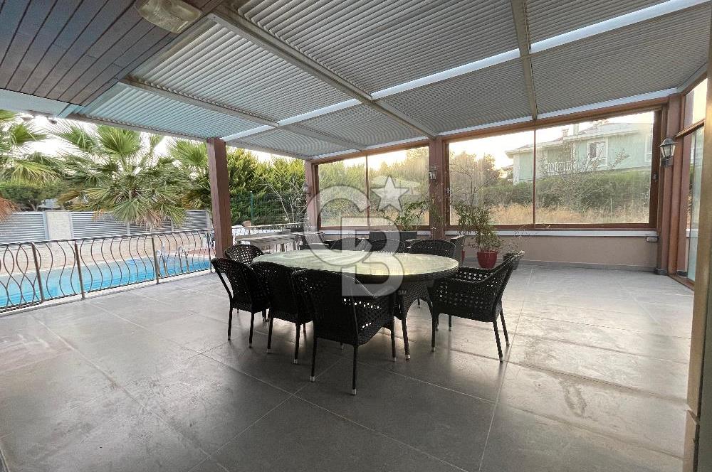 Çeşme Mamurbaba Satılık 4+1 Villa