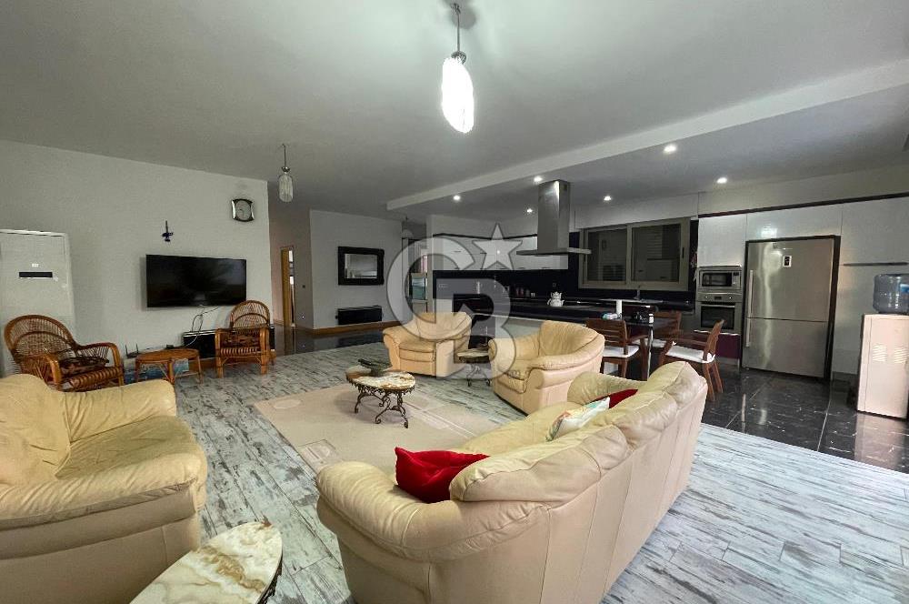 Çeşme Mamurbaba Satılık 4+1 Villa