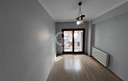 Karşıyaka Demirköprü Mahallesinde Kiralık 2+1 Daire