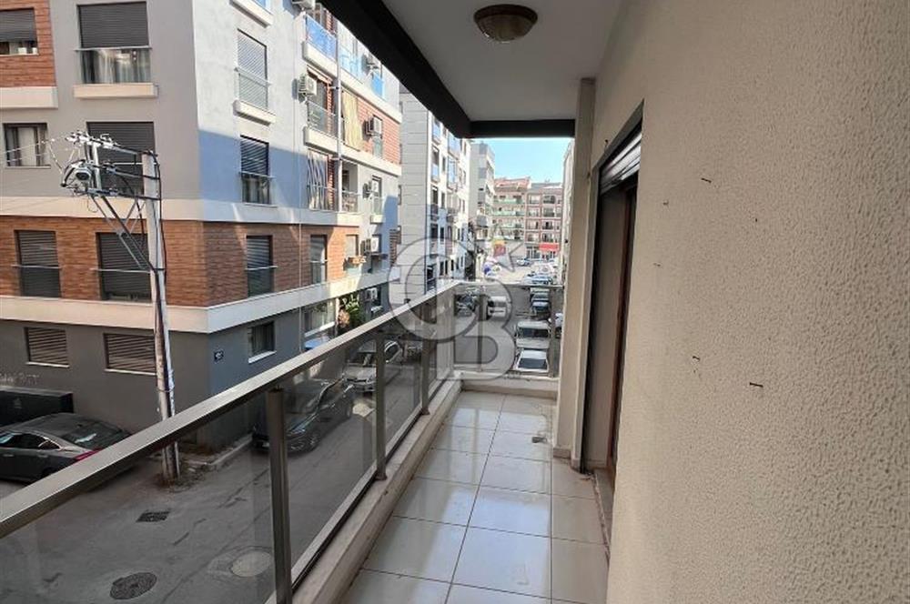 Karşıyaka Demirköprü Mahallesinde Kiralık 2+1 Daire