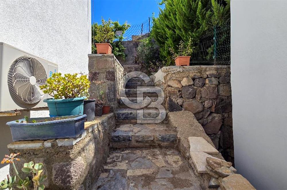 Bodrum Yalıkavak Özel Plajlı, Full Deniz Manzaralı, Bahçeli Müstakil 3+1 Dubleks Villa