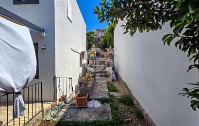 Bodrum Yalıkavak Özel Plajlı, Full Deniz Manzaralı, Bahçeli Müstakil 3+1 Dubleks Villa