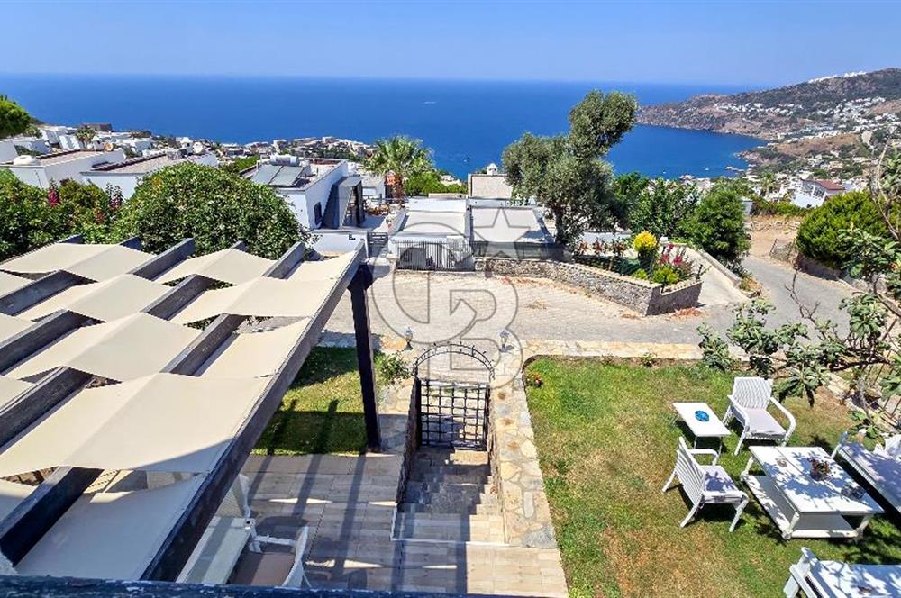Bodrum Yalıkavak Özel Plajlı, Full Deniz Manzaralı, Bahçeli Müstakil 3+1 Dubleks Villa