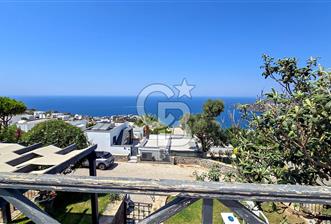 Bodrum Yalıkavak Özel Plajlı, Full Deniz Manzaralı, Bahçeli Müstakil 3+1 Dubleks Villa