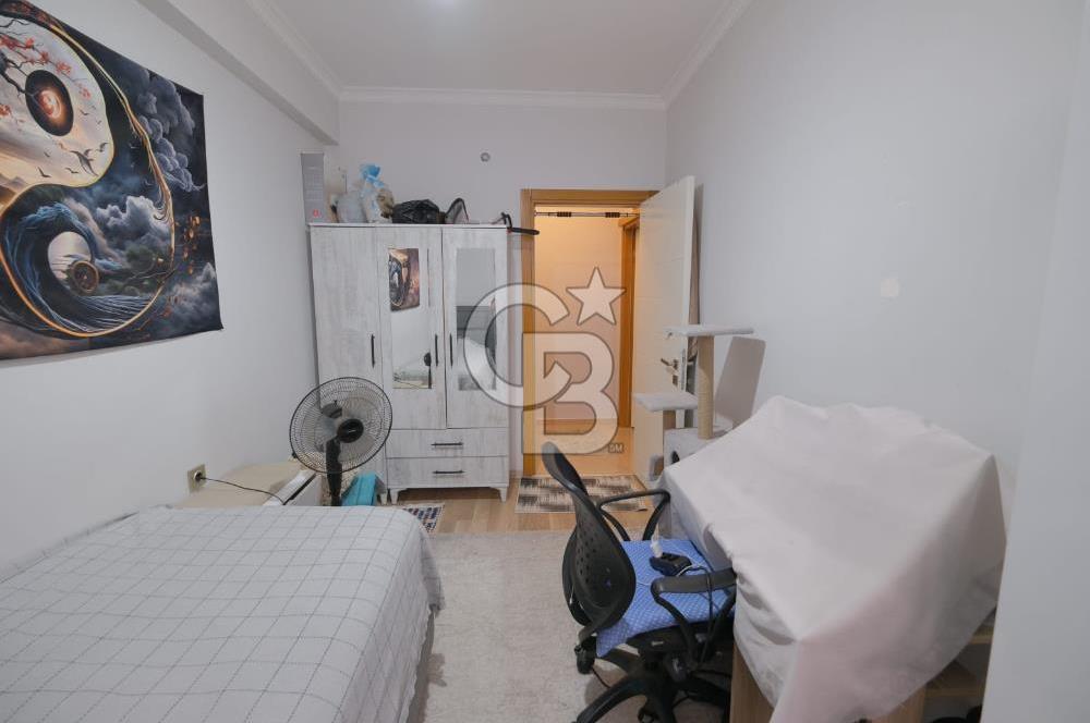 MENEMEN ULUKENTTE CB İYADAN SATILIK 3+1 DAİRE
