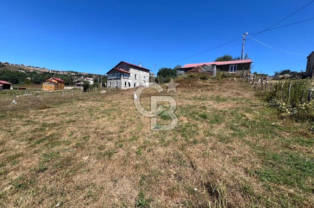 ÇAMBAŞI MERKEZDE EV ARSA
