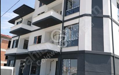 GÜNEŞLER YENİ STAD KARŞISI SİTE İÇİ SATILIK DAİRE !!!