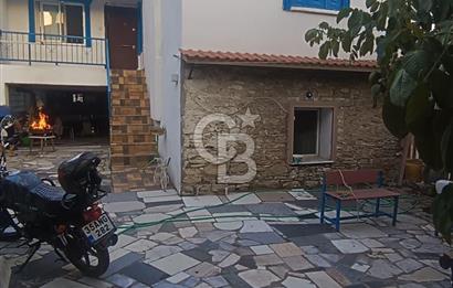 BEYLERDE BAHÇELİ MÜSTAKİL EV