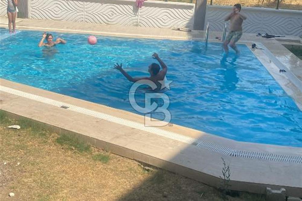 NEZİH LOKASYONDA HAVUZLU SİTE İÇİNDE EŞYALI 1+1 DAİRE