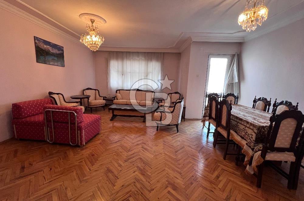 BORNOVA EGE ÜNİ. YAKINI SATILIK 150m2 3+1 DAİRE