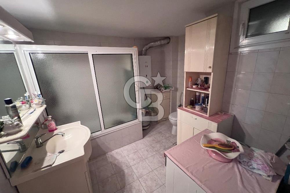 BORNOVA EGE ÜNİ. YAKINI SATILIK 150m2 3+1 DAİRE