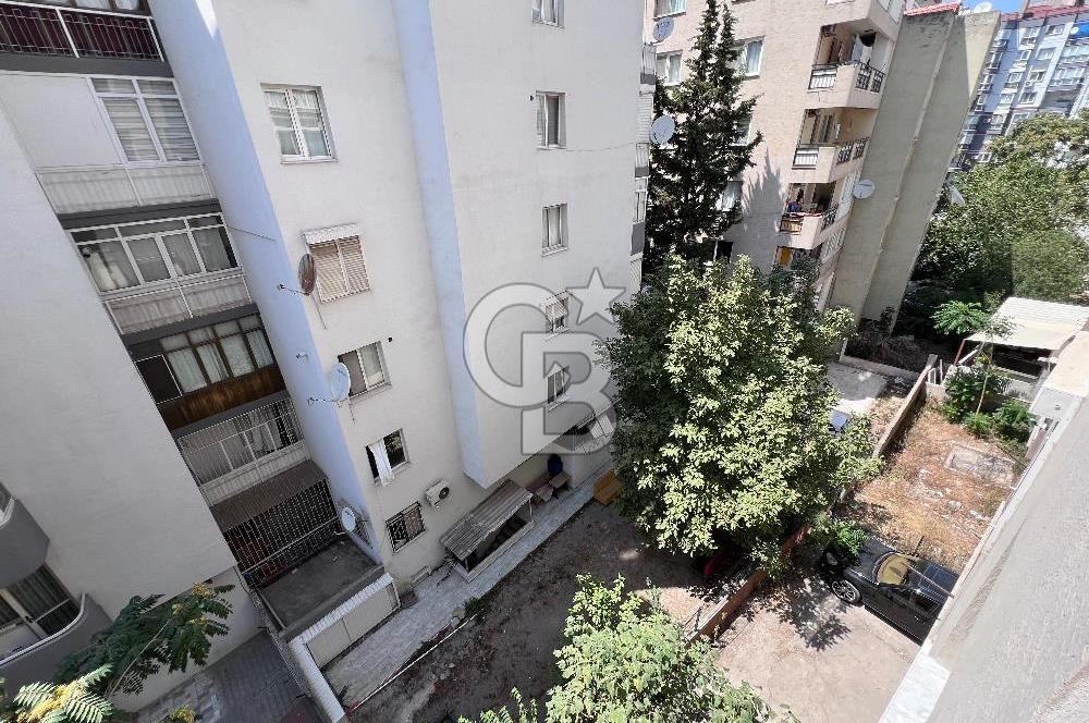 BORNOVA EGE ÜNİ. YAKINI SATILIK 150m2 3+1 DAİRE