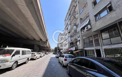 BORNOVA EGE ÜNİ. YAKINI SATILIK 150m2 3+1 DAİRE