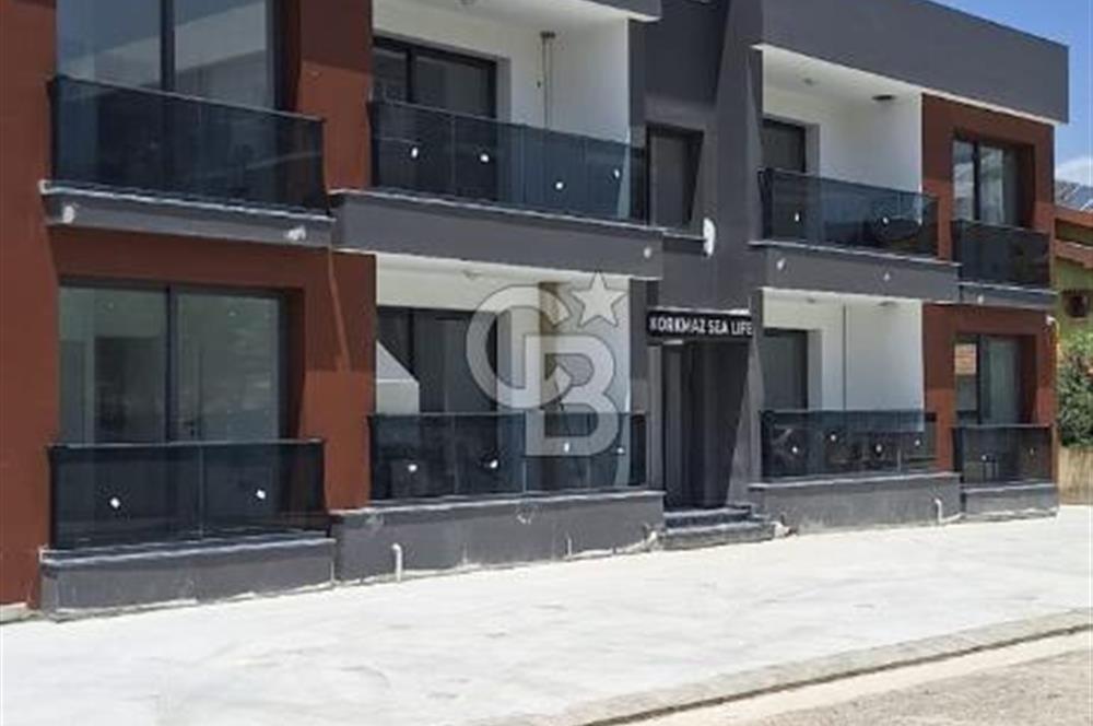 K.K.T.C. YENİ BOĞAZİÇİNDE HAVUZLU SİTEDE 2+1 SATILIK DAİRE
