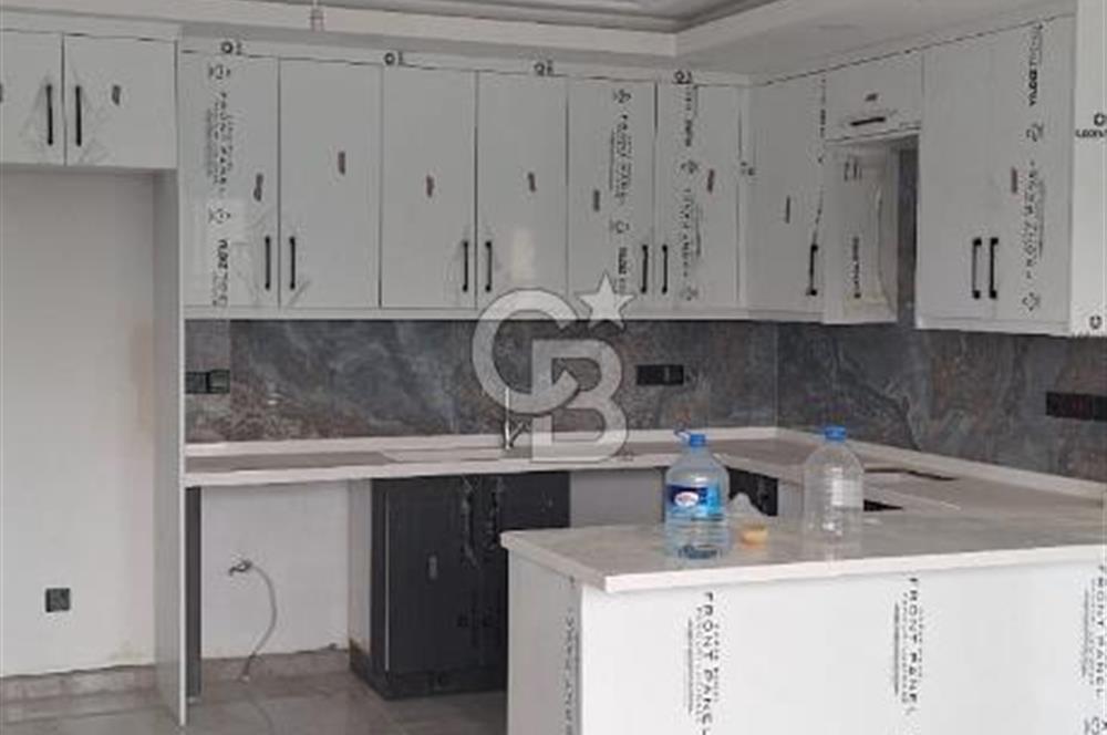 K.K.T.C. YENİ BOĞAZİÇİNDE HAVUZLU SİTEDE 2+1 SATILIK DAİRE