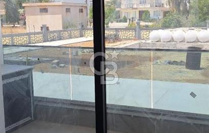K.K.T.C. YENİ BOĞAZİÇİNDE HAVUZLU SİTEDE 2+1 SATILIK DAİRE