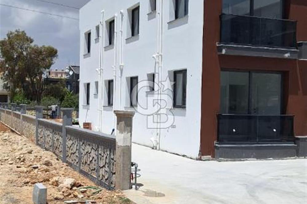 K.K.T.C. YENİ BOĞAZİÇİNDE HAVUZLU SİTEDE 2+1 SATILIK DAİRE
