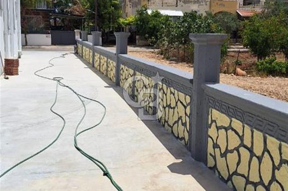 K.K.T.C. YENİ BOĞAZİÇİNDE HAVUZLU SİTEDE 2+1 SATILIK DAİRE