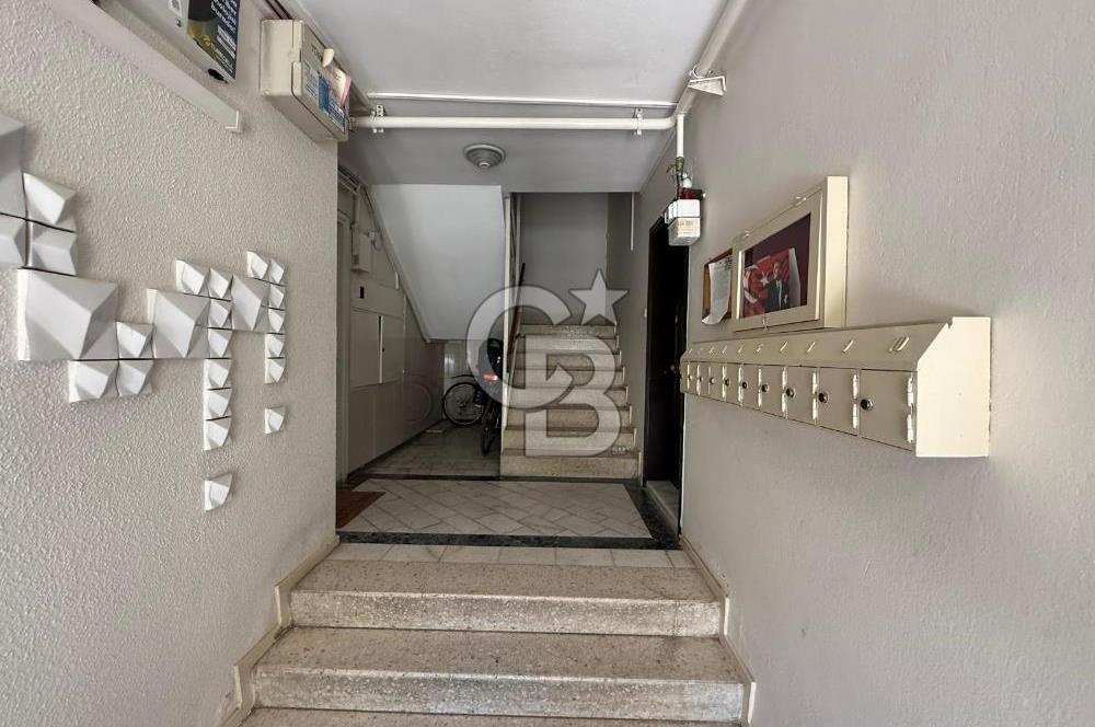 KARŞIYAKA BAHÇELİEVLER'DE GENİŞ BAKIMLI 3+1