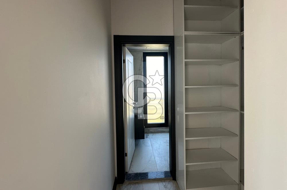 Çanakkale Lapseki Emek Tatil'de Ultra Lüks Havuzlu 6+1 Villa