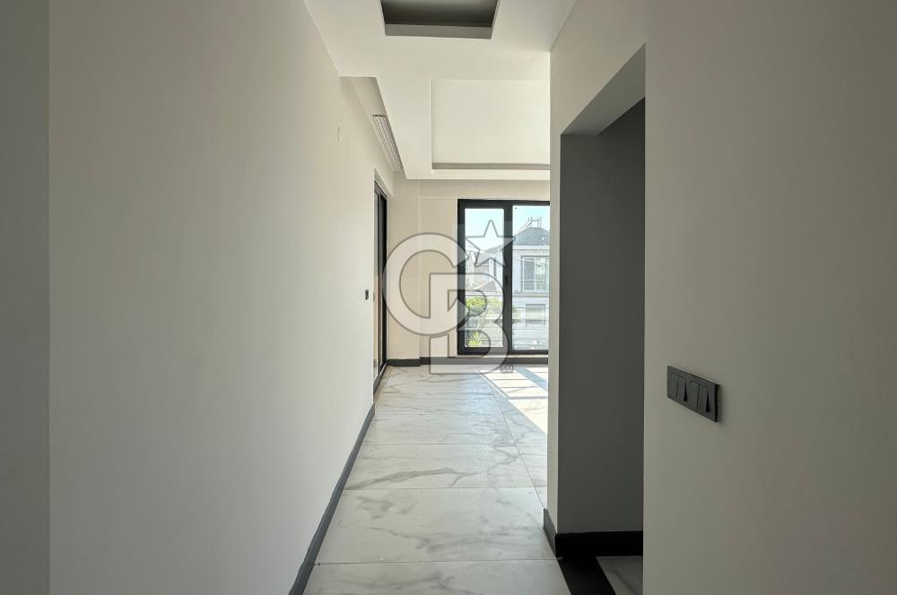 Çanakkale Lapseki Emek Tatil'de Ultra Lüks Havuzlu 6+1 Villa