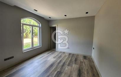 Silivri Star Life Sitesi 700 M2 Havuzlu Müstakil Villa