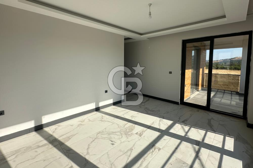 Çanakkale Lapseki Emek Tatil'de Ultra Lüks Havuzlu 6+1 Villa