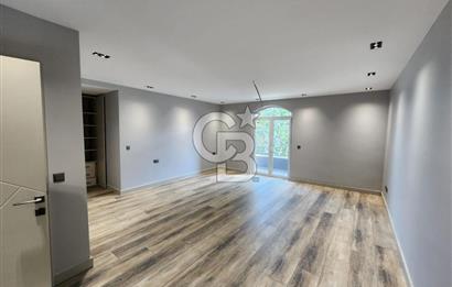Silivri Star Life Sitesi 700 M2 Havuzlu Müstakil Villa
