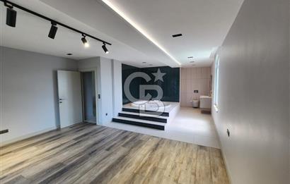 Silivri Star Life Sitesi 700 M2 Havuzlu Müstakil Villa