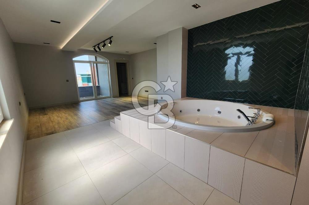 Silivri Star Life Sitesi 700 M2 Havuzlu Müstakil Villa