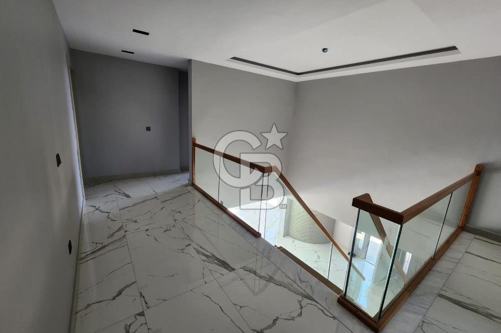 Silivri Star Life Sitesi 700 M2 Havuzlu Müstakil Villa