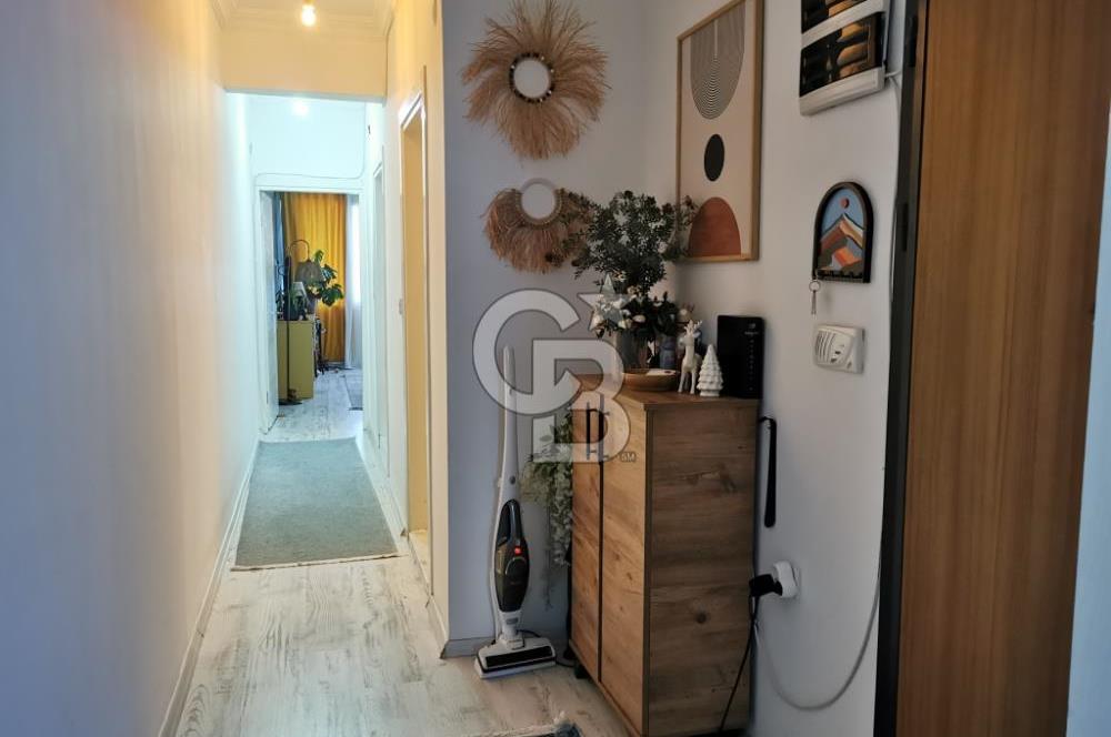 KARŞIYAKA ESHOT SOKAĞINDA TADİLATLI ARA KAT DAİRE