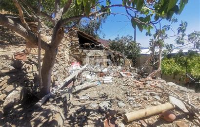 YAMANLAR KÖY İÇERİSİNDE DENİZ MANZARALI ARSA