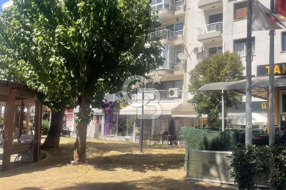 Bostanlı’nın Kalbinde – Balıkçı Parkında– Yüksek Getirili Kiracılı Yatırımlık İşyeri!