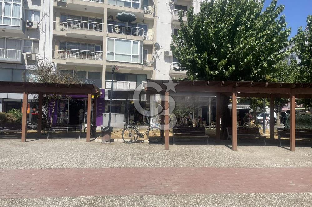 Bostanlı’nın Kalbinde – Balıkçı Parkında– Yüksek Getirili Kiracılı Yatırımlık İşyeri!