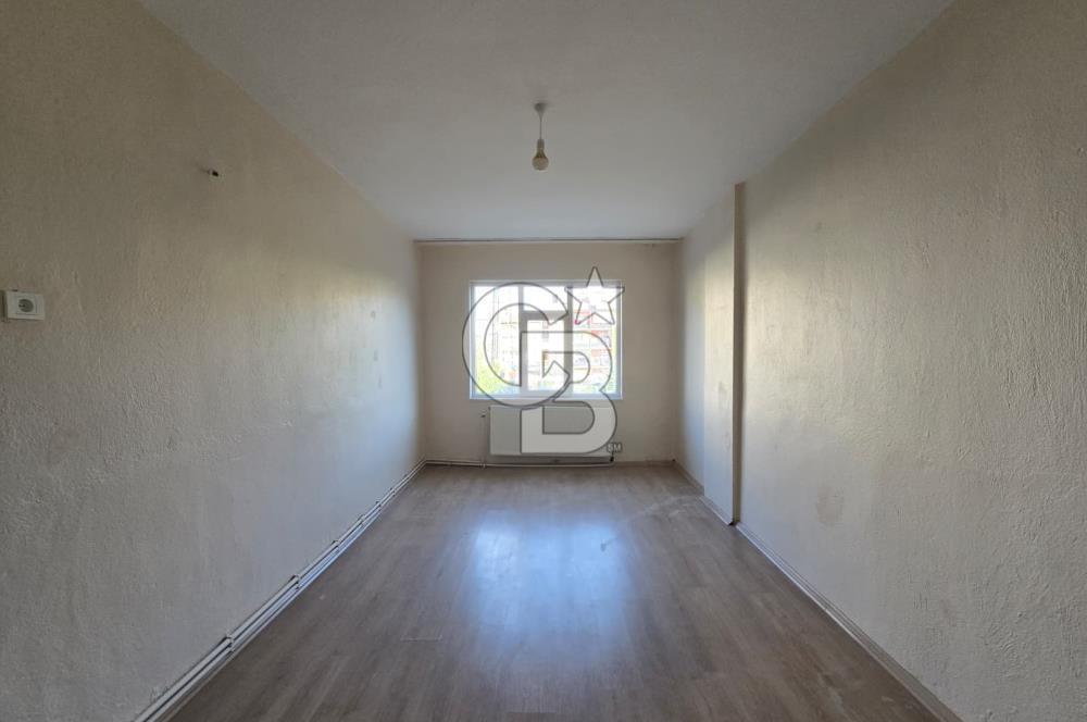 COLDWELL BANKER'DAN MERKEZİ KONUMDA BAKIMLI 2+1 SATILIK DAİRE