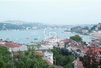 Satılık - Küçükbebek'te Tamamen Yenilenmiş Boğaz Manzaralı 3+1 Daire