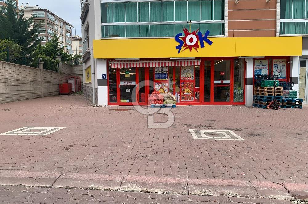 PURSAKLAR MERKEZDE DEPOLU SATILIK MAĞAZA