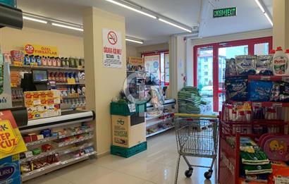 PURSAKLAR MERKEZDE DEPOLU SATILIK MAĞAZA