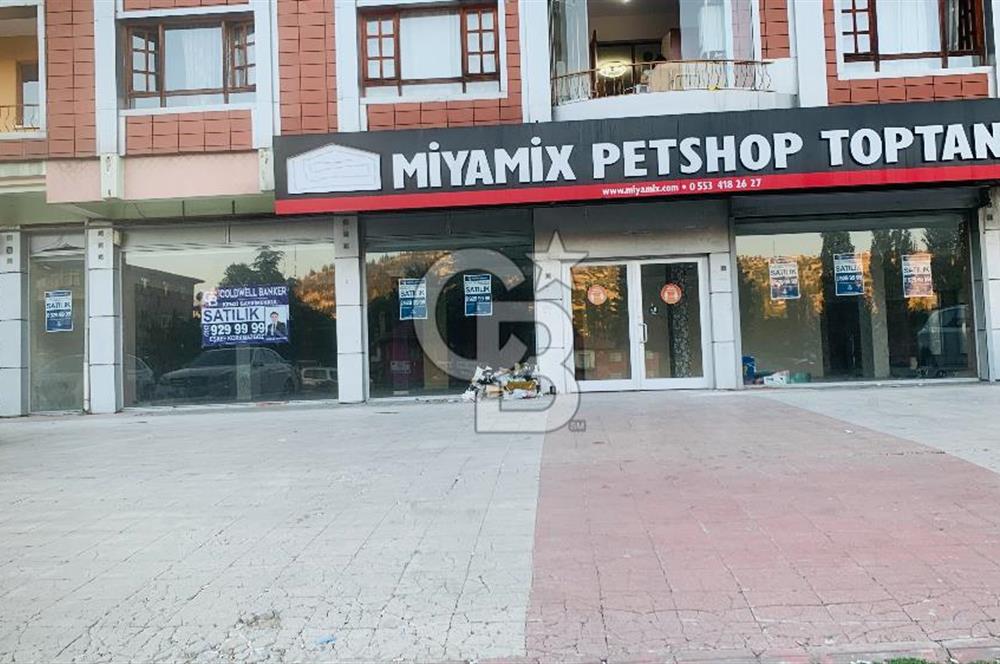 İRFAN BAŞTUĞ CADDESİ ÜZERİNDE CADDEYE CEPHE SATILIK MAĞAZA