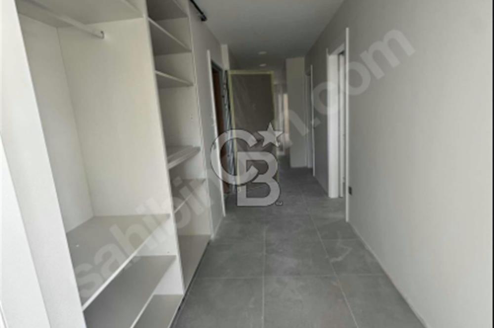 CADDEBOSTAN BAĞDAT CAD.3.BİNA GÖZTEPE PARKI KARŞISI KİRALIK 3+1