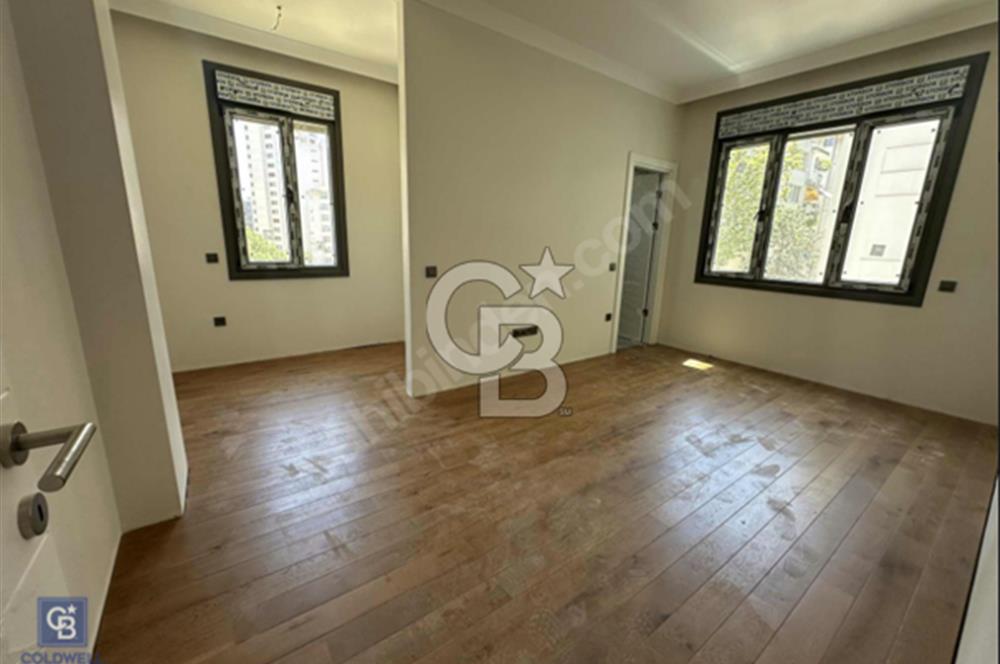 CADDEBOSTAN BAĞDAT CAD.3.BİNA GÖZTEPE PARKI KARŞISI KİRALIK 3+1