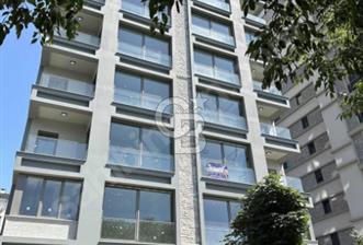 CADDEBOSTAN BAĞDAT CAD.3.BİNA GÖZTEPE PARKI KARŞISI KİRALIK 3+1